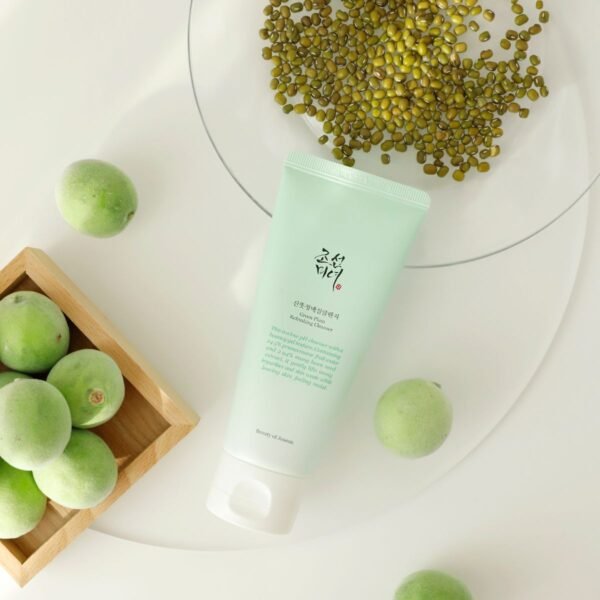 Green Plum Refreshing Cleanser