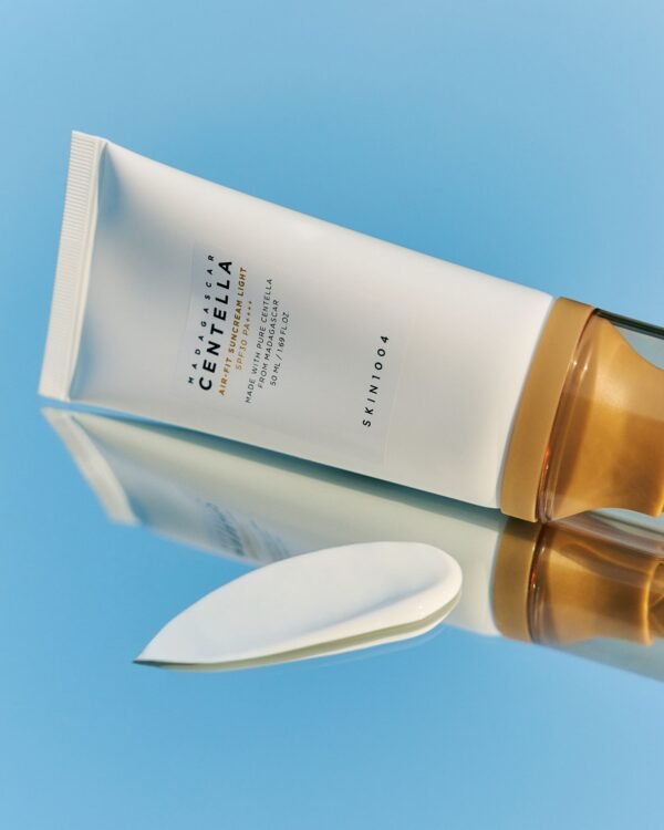 Madagascar Centella Air-Fit Suncream Light - Imagen 2
