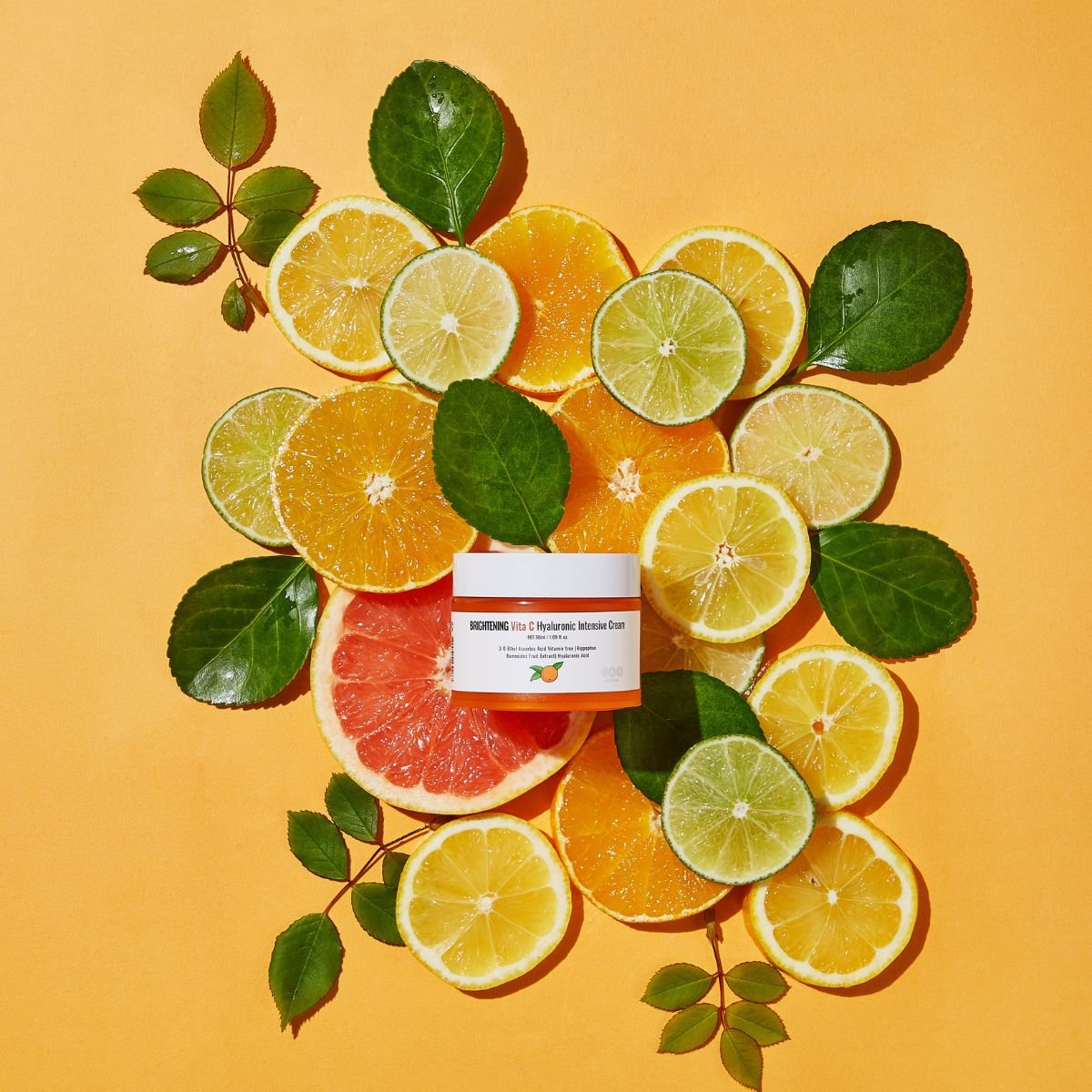 BRIGHTENING VITA C HYALURONIC CREAM DEARBOO