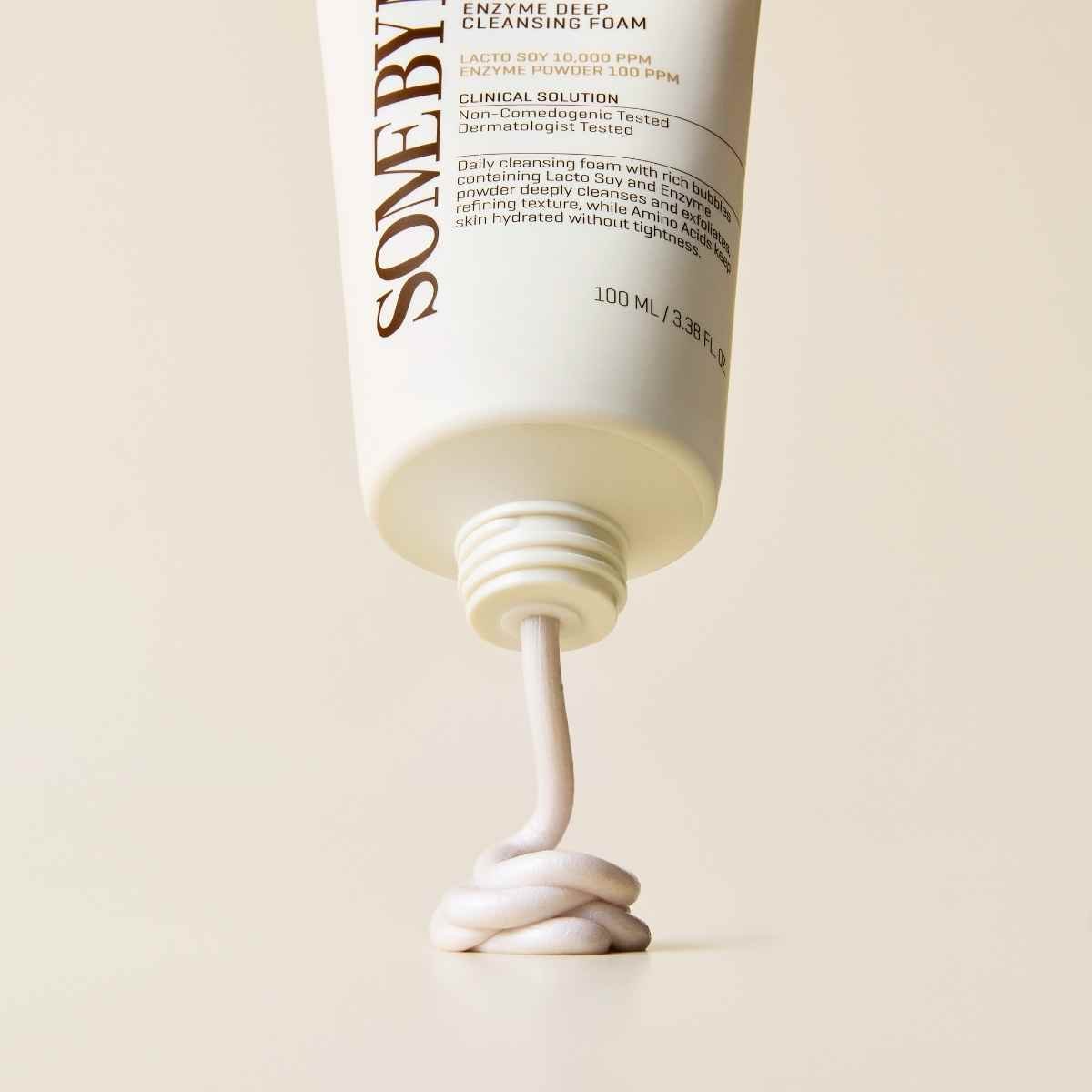 LactoSoy Eyzyme Deep Cleansing Foam de Some By Mi