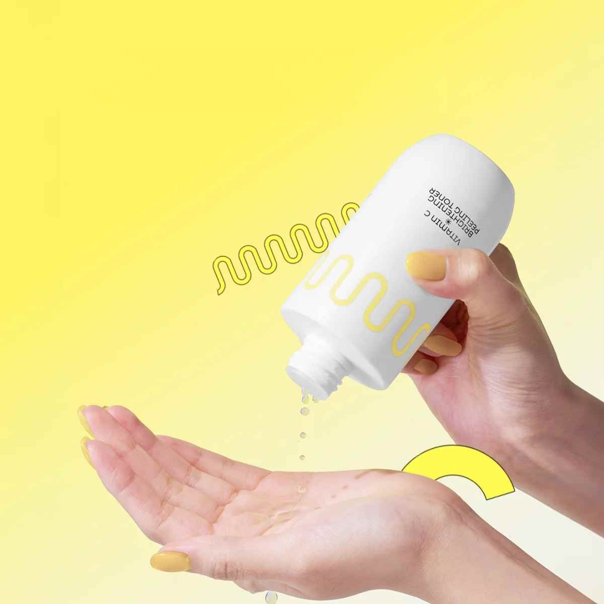 Vitamin C Brightening Peeling Toner de Common Labs